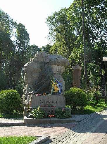120135193.jpg