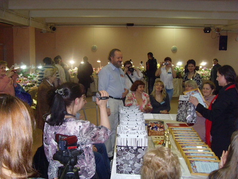 вручение подарков.jpg